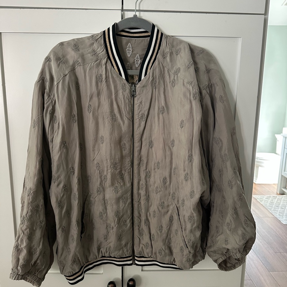 Johnny Was Gray Floral Embroidered Bomber Jacket - Picture 3 of 5
